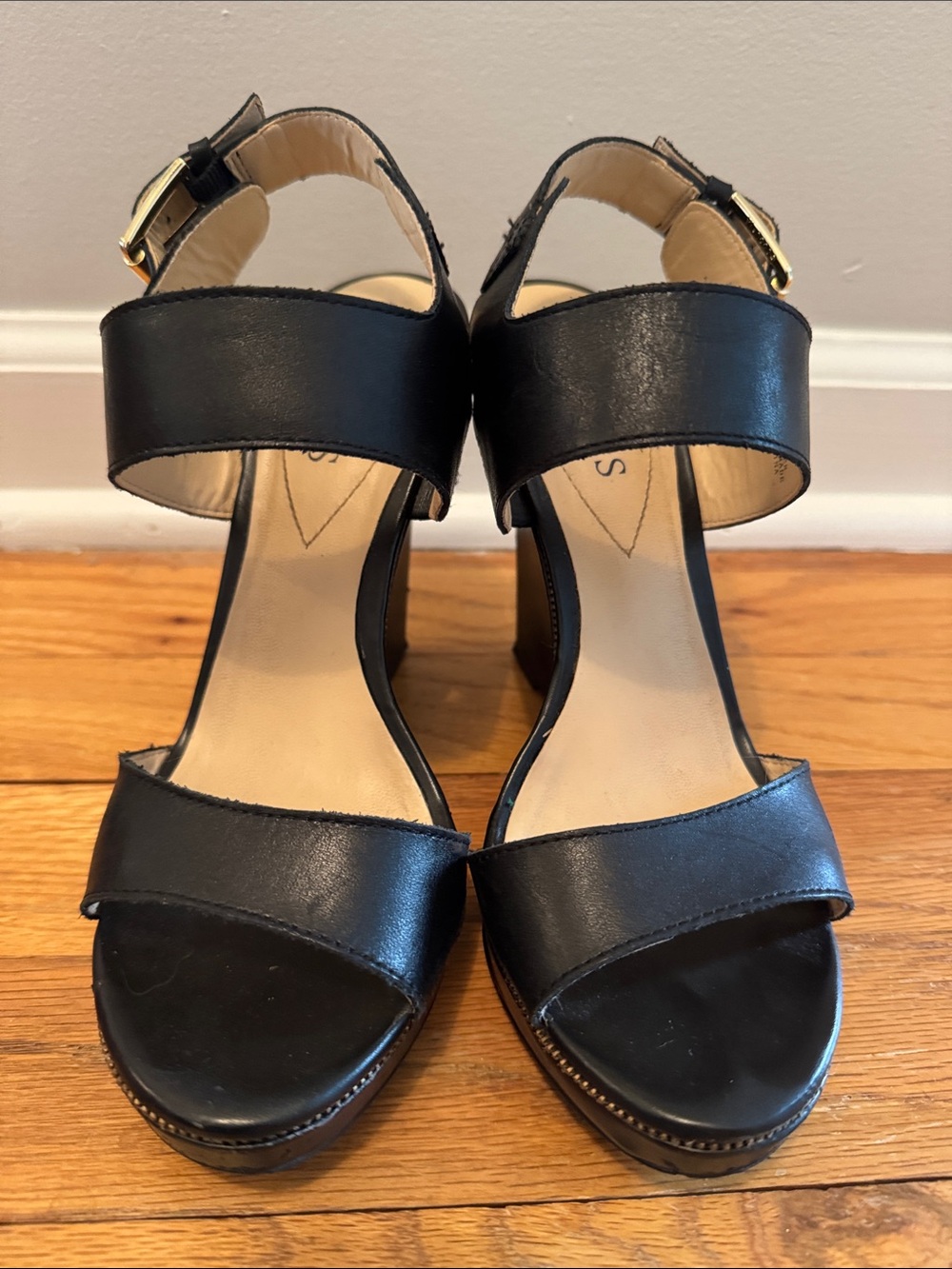 Guess-Black Women's Block Heel Sandals - Classic Strappy Style